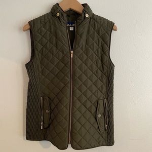 Women’s army green Vest , size small, gold zipper